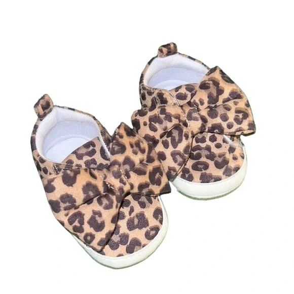 Baby shoes - Picture 2 of 3